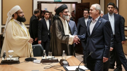 Nachrichten | Präsident Pezeshkian trifft pakistanische Wissenschaftler; jemenitische Operationen gegen israelische Ziele und Russlands Kritik am Westen