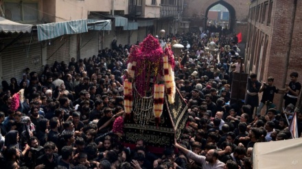 Arbaeen in Pakistan: Trauer der Zurückgebliebenen und Erneuerung des Treuegelübdes mit Imam Husain (a. s.)